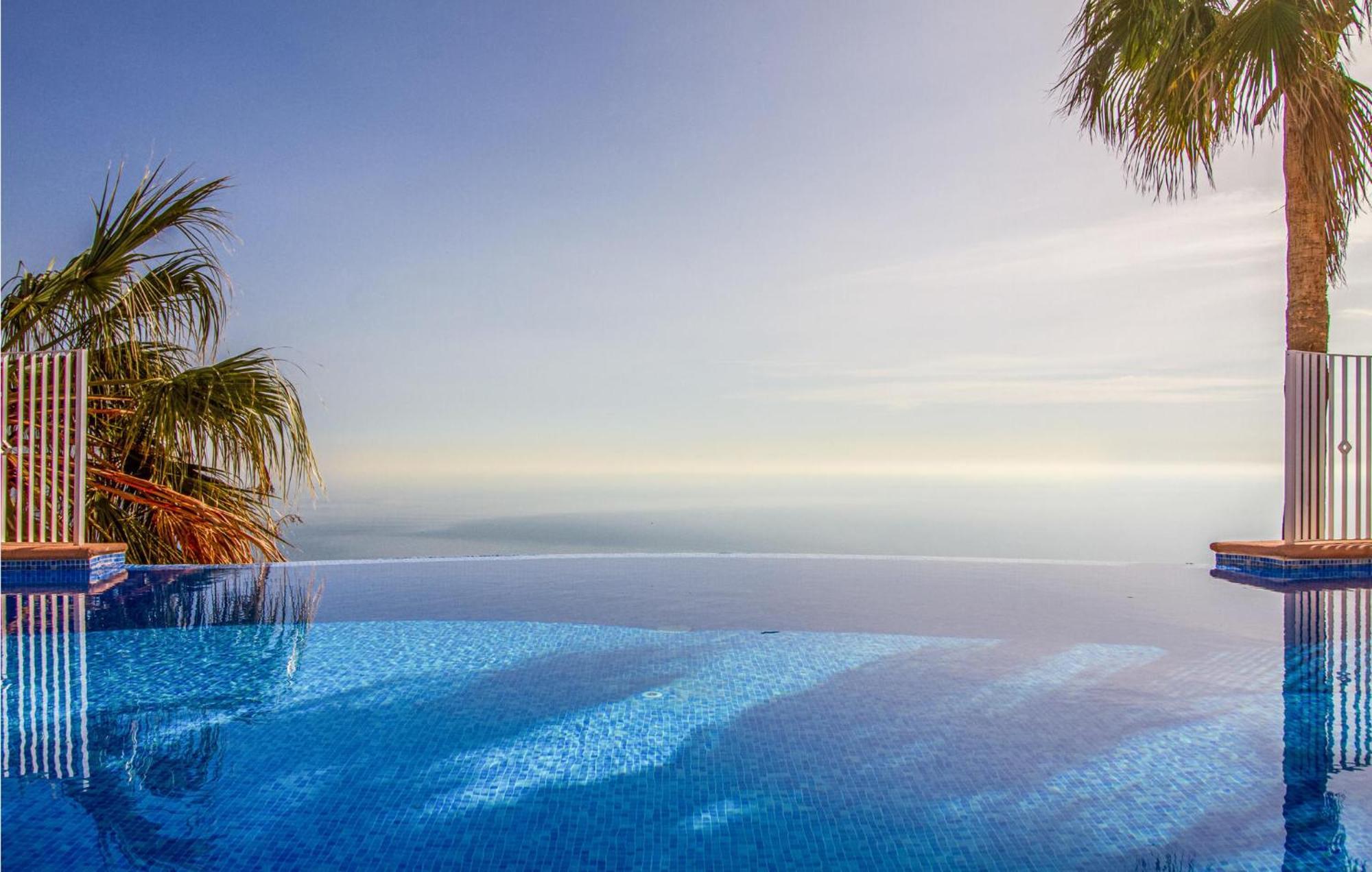 Nice Apartment In Cumbre Del Sol With Wifi Exterior foto